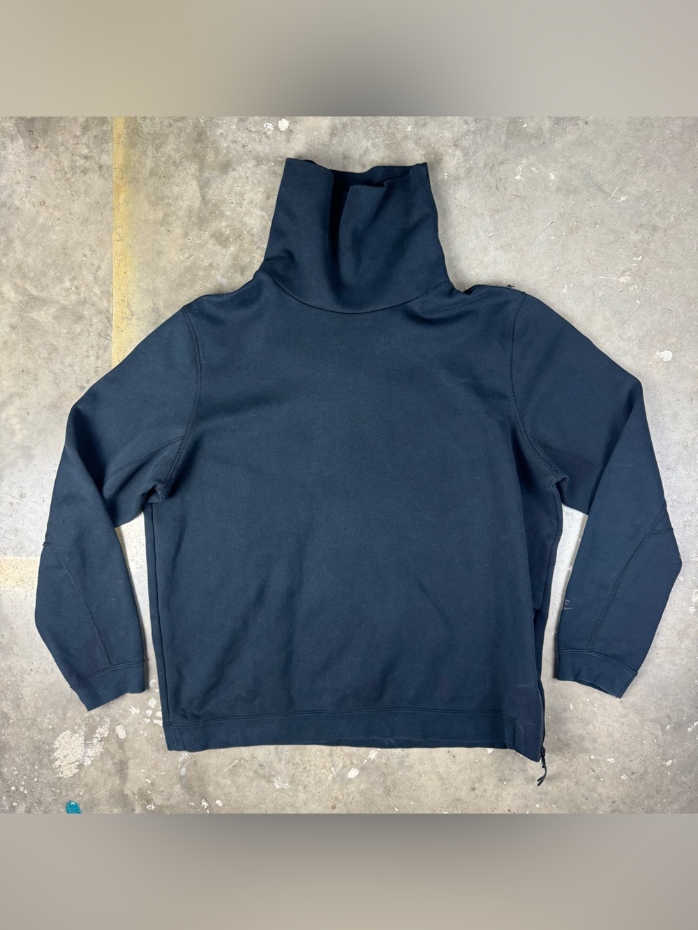 Nike Tech Sweater XL Turtleneck Sweatshirt Techwear Gorpcore Athletic Sportswear
